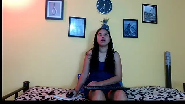 angel18evil online show from 25, 11, 2025