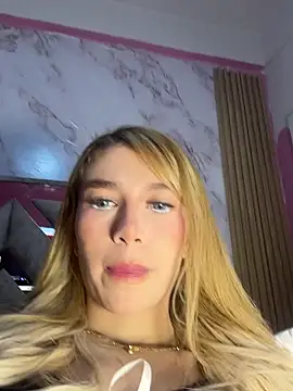 Snapshot of valeryfox__ chatting on 4, 12, 2025 valeryfox online show from 4, 12, 2025