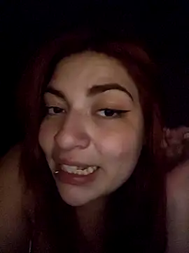 mila curvy online show from 26, 2, 2026