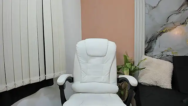 eren jeager online show from 13, 1, 2026