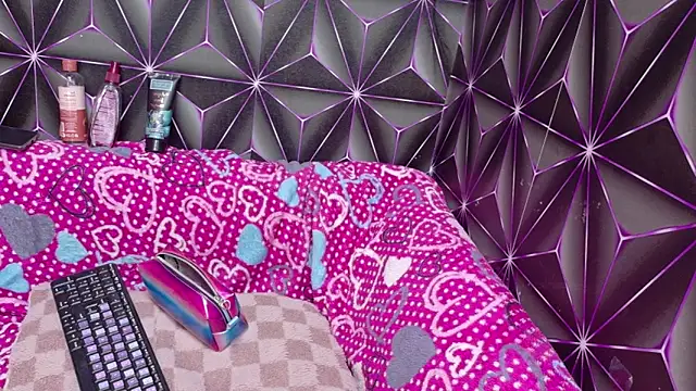 Snapshot of LyaRose chatting on 22, 11, 2025 LyaRose online show from 22, 11, 2025