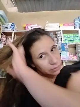 Snapshot of MIA-LARIOS chatting on 4, 7, 2026 MIA-LARIOS online show from 4, 7, 2026