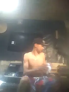 Snapshot of Gzinho69ik chatting on 29, 11, 2025 Gzinho69ik online show from 29, 11, 2025