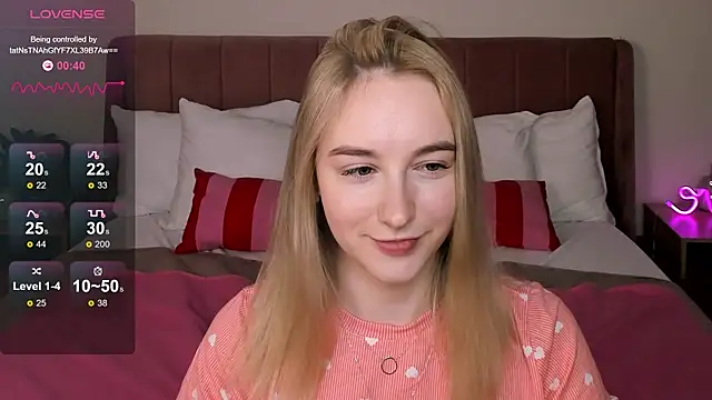 Shy Polly online show from 15, 5, 2026