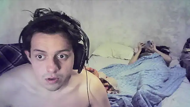 Snapshot of Giby_Grace chatting on 5, 12, 2025 Giby Grace online show from 5, 12, 2025