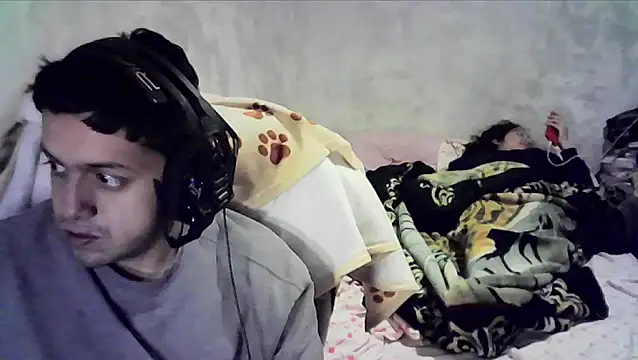 Snapshot of Giby_Grace chatting on 14, 12, 2025 Giby Grace online show from 14, 12, 2025