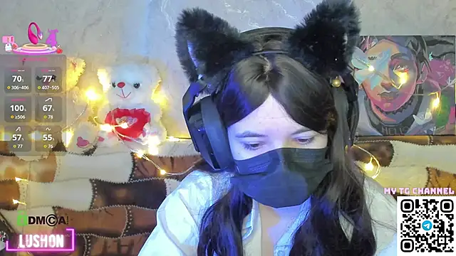 Snapshot of Ollie_Baird chatting on 25, 11, 2025 Ollie Baird online show from 25, 11, 2025