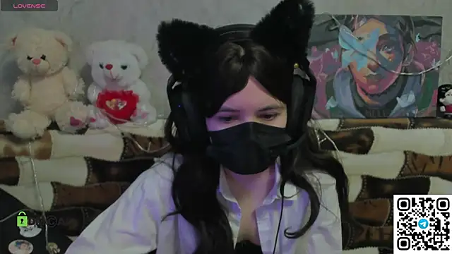 Snapshot of Ollie_Baird chatting on 29, 11, 2025 Ollie Baird online show from 29, 11, 2025