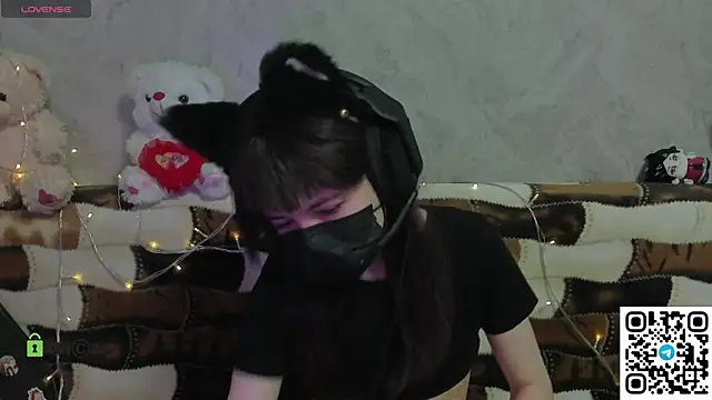 Snapshot of Ollie_Baird chatting on 1, 12, 2025 Ollie Baird online show from 1, 12, 2025