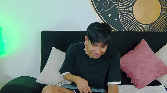 Liam Sinclair online show from 20, 2, 2026