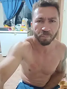 RobertoLuiz84 online show from 7, 5, 2026