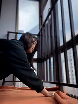 Toffee-00 online show from 22, 2, 2026