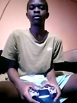 Snapshot of _kaycums_10 chatting on 16, 12, 2025 kaycums 10 online show from 16, 12, 2025