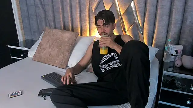 Snapshot of NicolaiKarav chatting on 8, 7, 2026 NicolaiKarav online show from 8, 7, 2026
