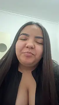 Snapshot of princezzc chatting on 3, 12, 2025 princezzc online show from 3, 12, 2025