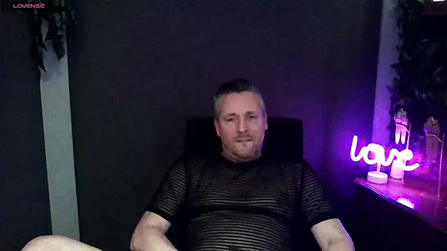 Snapshot of Hunter_Fl chatting on 25, 11, 2025 Hunter Fl online show from 25, 11, 2025