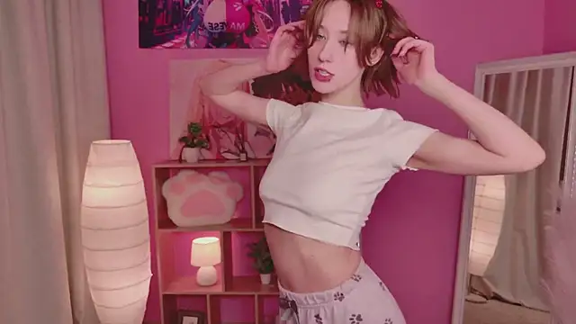 Snapshot of SweetKittyPlay chatting on 3, 12, 2025 SweetKittyPlay online show from 3, 12, 2025