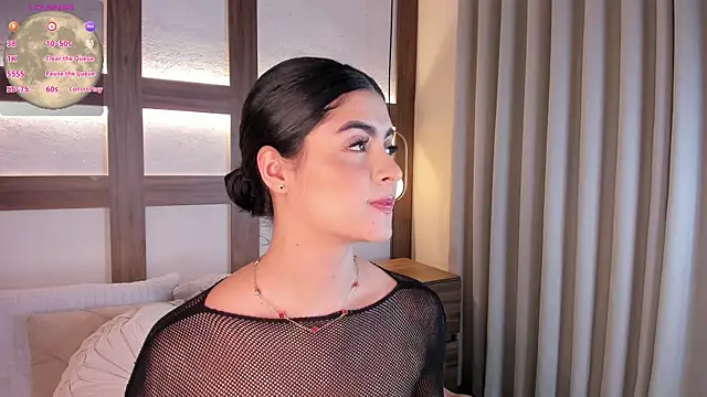 Snapshot of SarhaVega chatting on 14, 12, 2025 SarhaVega online show from 14, 12, 2025