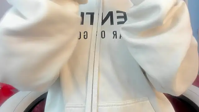 Snapshot of mask_red_girl chatting on 19, 2, 2026 mask red girl online show from 19, 2, 2026