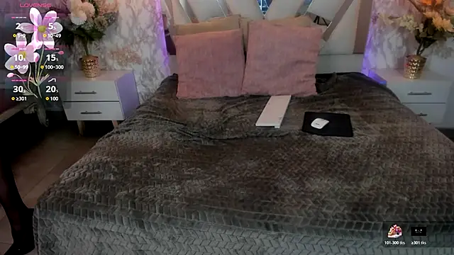 Snapshot of Mysterius_Woman chatting on 26, 11, 2025 Mysterius Woman online show from 26, 11, 2025