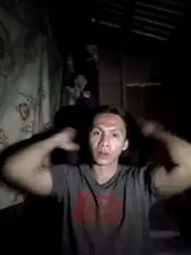 Snapshot of lovelycarla32 chatting on 5, 12, 2025 lovelycarla32 online show from 5, 12, 2025