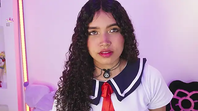 EloiseSweetxx online show from 25, 3, 2026