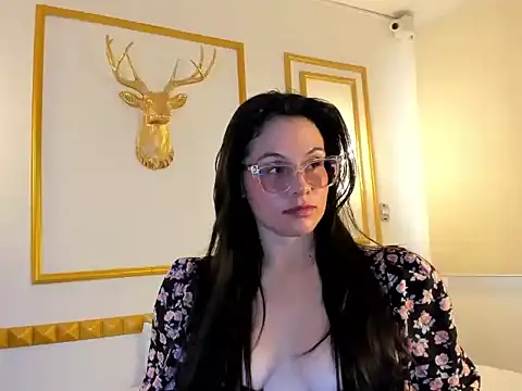 Snapshot of samantha_loughty chatting on 13, 12, 2025 samantha loughty online show from 13, 12, 2025