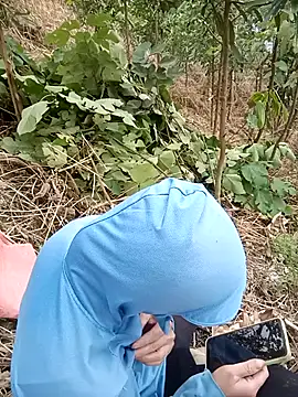 Snapshot of nangmo chatting on 16, 12, 2025 nangmo online show from 16, 12, 2025