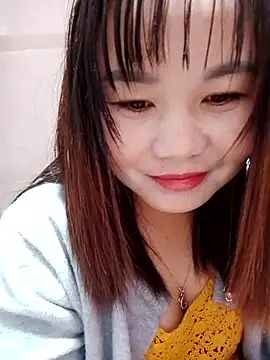 Snapshot of One-two22 chatting on 21, 12, 2025 One-two22 online show from 21, 12, 2025