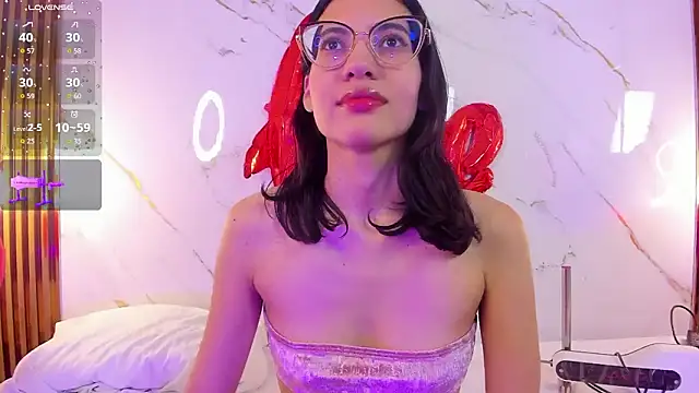 Snapshot of VanessaBoch chatting on 9, 2, 2026 VanessaBoch online show from 9, 2, 2026