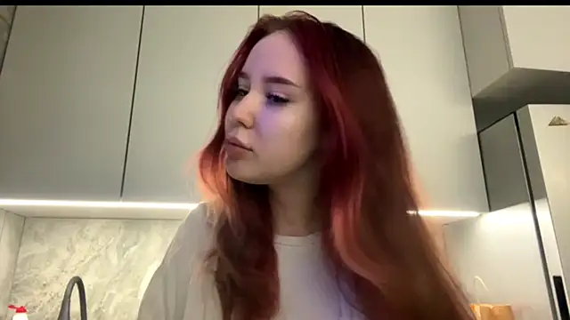 Snapshot of DaphineMckoy chatting on 5, 12, 2025 DaphineMckoy online show from 5, 12, 2025