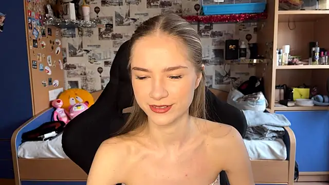 Snapshot of JesicaMortensen chatting on 22, 12, 2025 JesicaMortensen online show from 22, 12, 2025