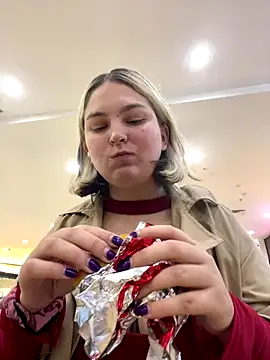 Snapshot of KateBurlesk chatting on 22, 11, 2025 KateBurlesk online show from 22, 11, 2025