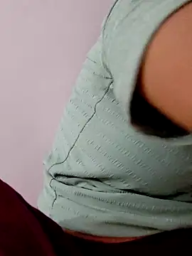 Snapshot of Hot_hania chatting on 3, 12, 2025 Hot hania online show from 3, 12, 2025