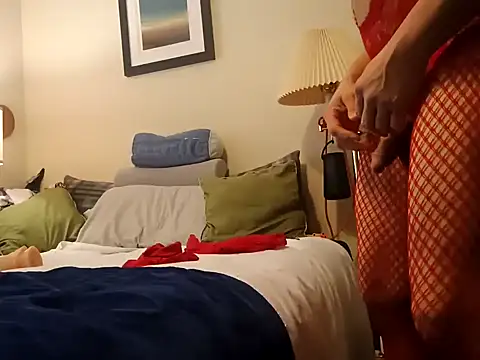 Snapshot of MasochSissy4U chatting on 22, 11, 2025 MasochSissy4U online show from 22, 11, 2025