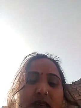 Snapshot of Pooja_hote chatting on 27, 11, 2025 Pooja hote online show from 27, 11, 2025