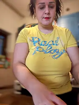 Mary kansas bbw online show from 1, 3, 2026