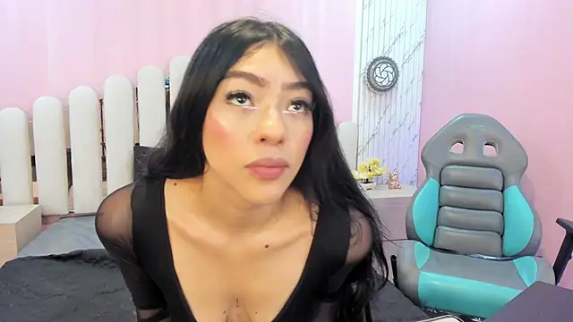 DAKOTA SAKURA online show from 2, 12, 2025