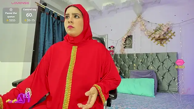 Snapshot of Dalia-Saadi chatting on 14, 12, 2025 Dalia-Saadi online show from 14, 12, 2025