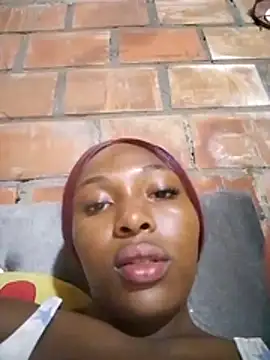 Snapshot of KiaracCastilo chatting on 15, 12, 2025 KiaracCastilo online show from 15, 12, 2025