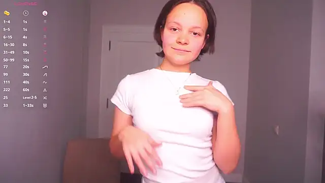 Snapshot of MerriCarros chatting on 25, 11, 2025 MerriCarros online show from 25, 11, 2025