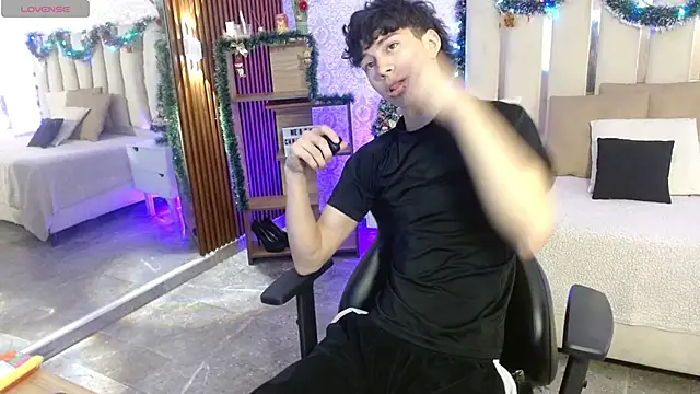 kaelwolf tay online show from 24, 11, 2025