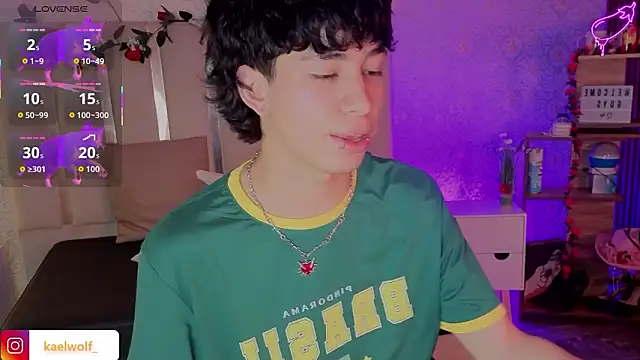 kaelwolf tay online show from 5, 3, 2026