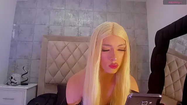 Snapshot of DeboraCopper chatting on 24, 2, 2026 DeboraCopper online show from 24, 2, 2026