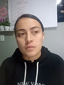 Snapshot of Susan_Owens chatting on 14, 12, 2025 Susan Owens online show from 14, 12, 2025