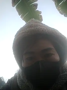 Snapshot of meganmeo chatting on 27, 11, 2025 meganmeo online show from 27, 11, 2025