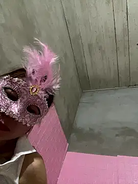 meganmeo online show from 15, 1, 2026