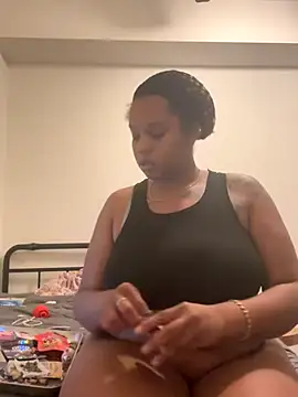 Snapshot of Goldenmami chatting on 2, 12, 2025 Goldenmami online show from 2, 12, 2025