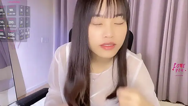 GD-girl001 online show from 14, 12, 2025