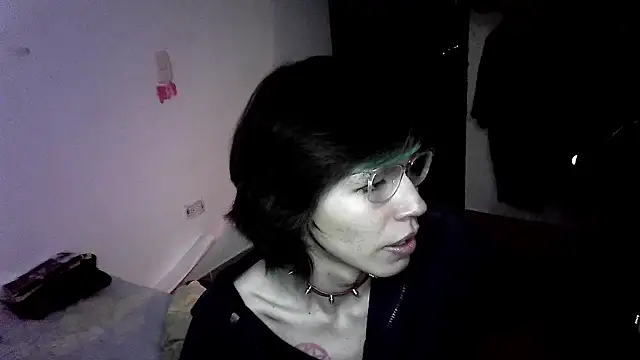 Snapshot of ghooozt69_ chatting on 18, 12, 2025 ghooozt69 online show from 18, 12, 2025